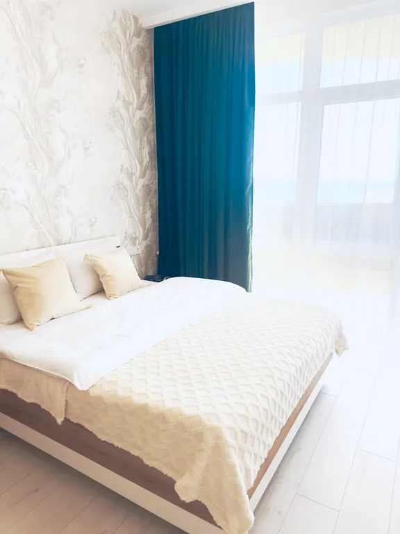 Стильные апартаменты с видом на море