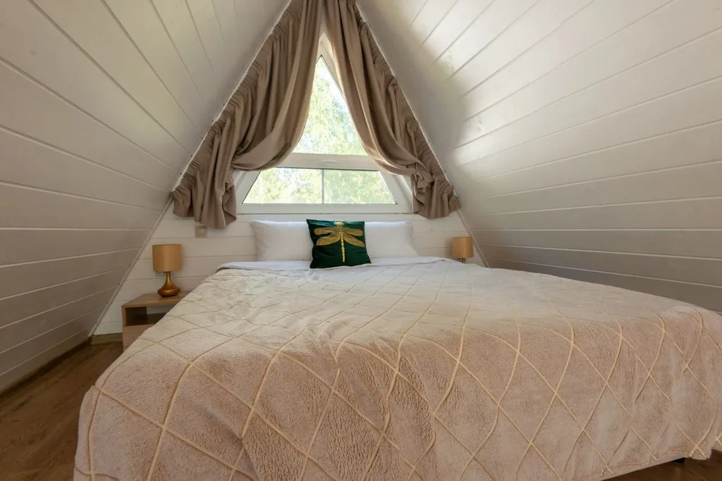 Коттедж Дом с видом на реку, на первой береговой линии — Шаховская