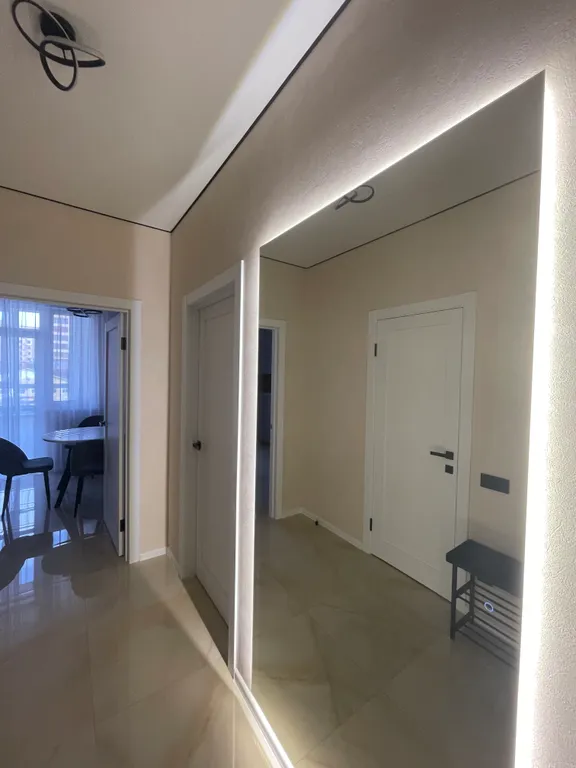 Новостройка возле ТрЦ Меганом