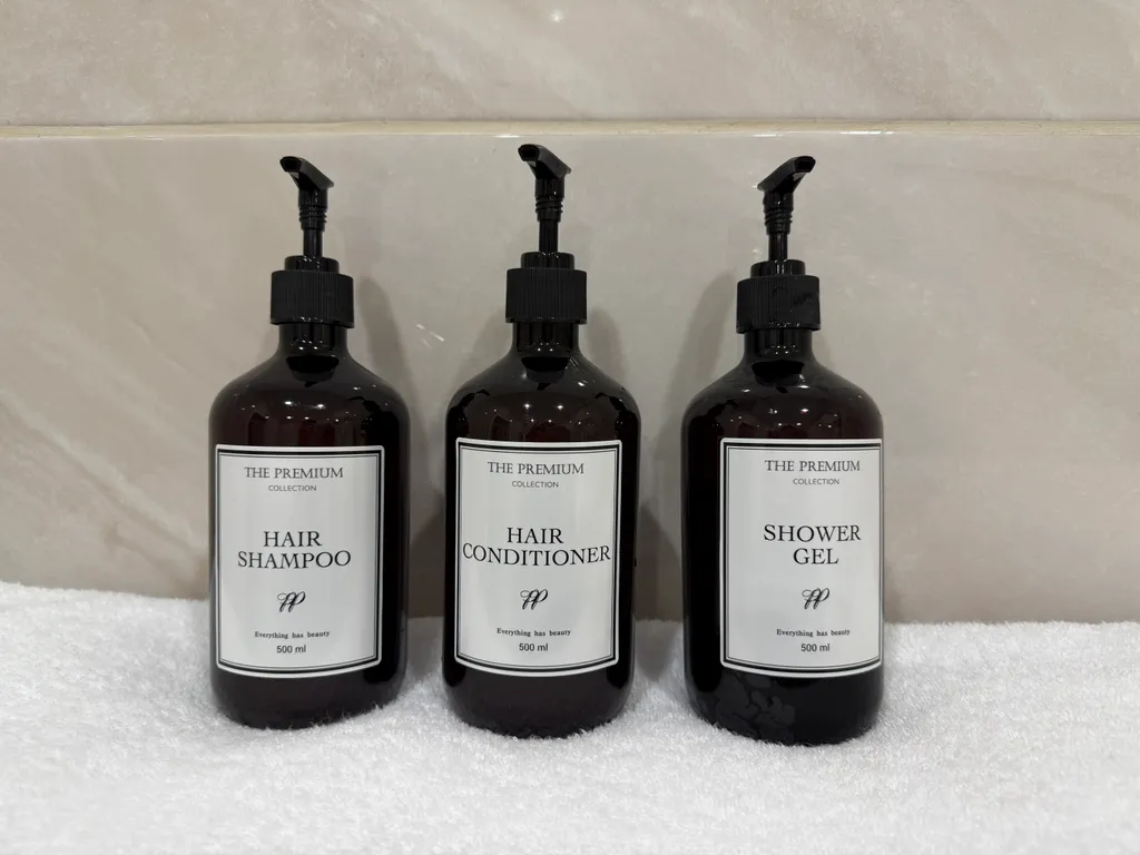 Студия + спальня с джакузи и панорамным балкон около ЛА Трактор