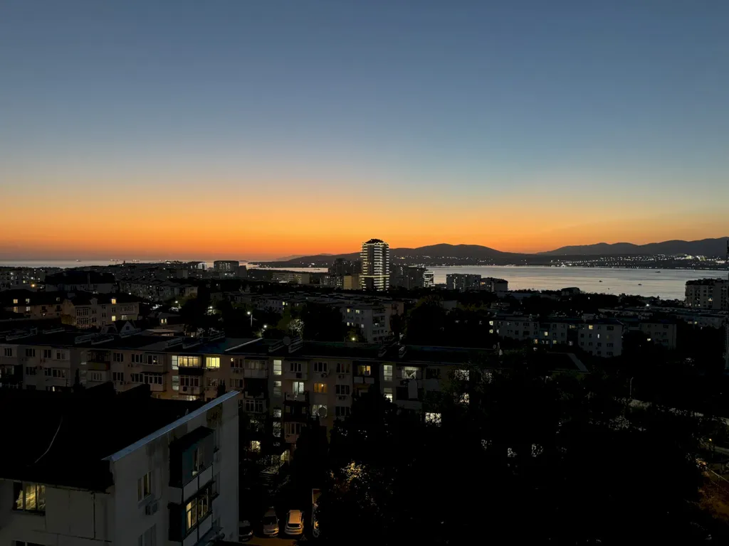 Квартира Квартира с видом на море и горы в 15 минутах до пляжа — Геленджик