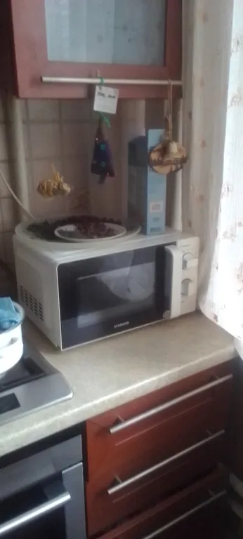 Комната  в тихом районе города в 4 мин от метро