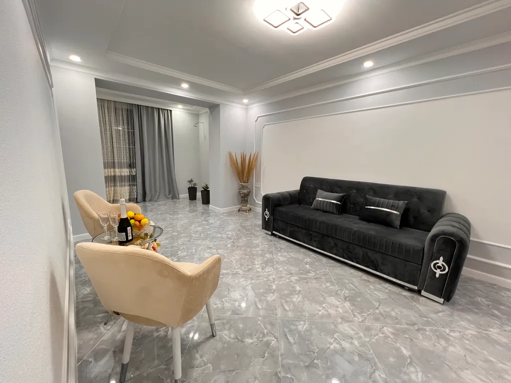 Уютная 3-комнатная квартира в центре города Гагры в 150м до моря