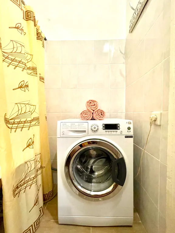 Квартира напротив Кристалл, городской парк