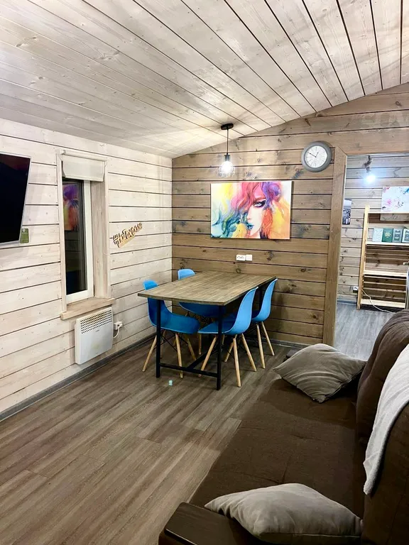 Коттедж 3-комнатный Дом — Санкт-Петербург