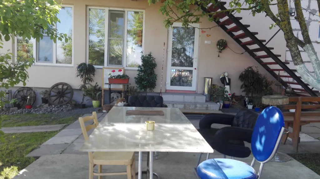 Усадьба на берегу реки