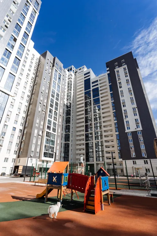 Четырёхкомнатные апартаменты рядом с парком якутова и ледовой ареной