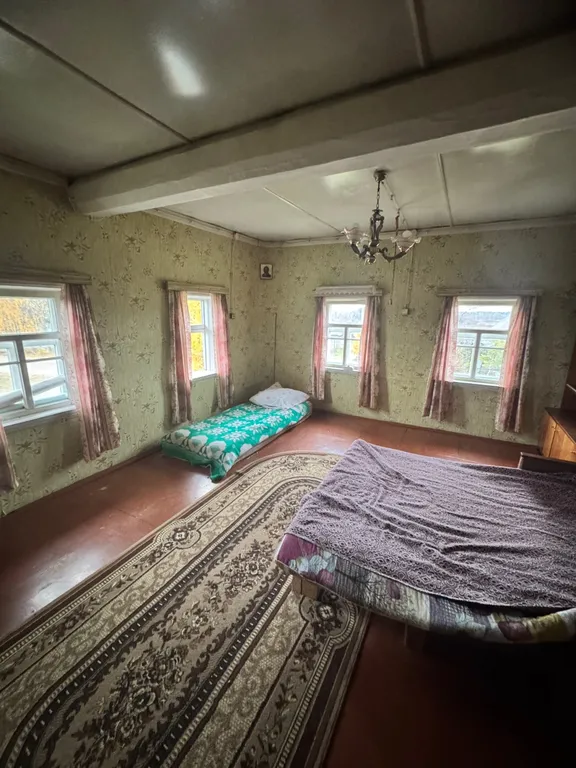 Дом на берегу озера