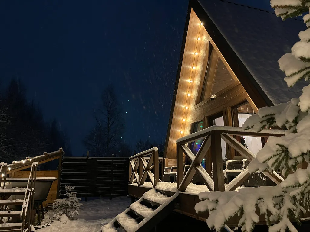 Коттедж Просторный дом A-frаmе у леса — Кискелово