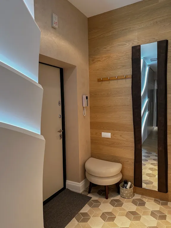 Квартира с видом на озеро в центре Светлогорска