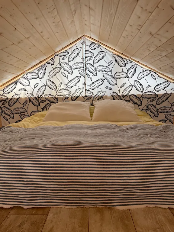 Уютный дом белый