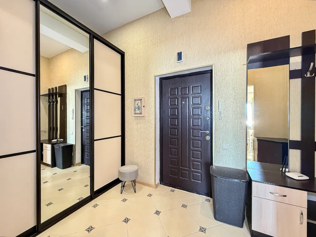 Квартира с видом на море