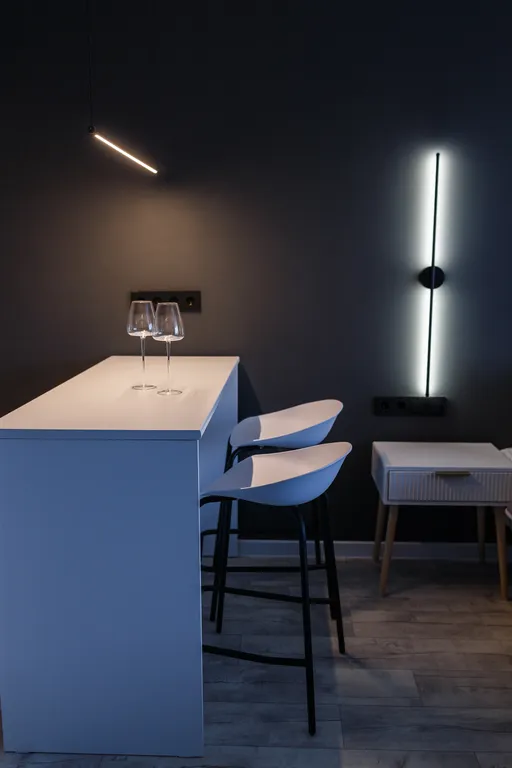 Стильная студия с дизайнерским ремонтом