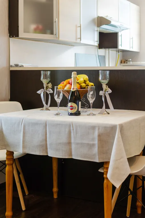 Квартира с высокими потолками, чуть в стороне от суеты/до центра 10мин