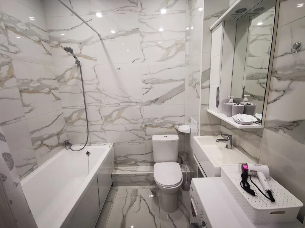 Уютная студия с боковым видом на море