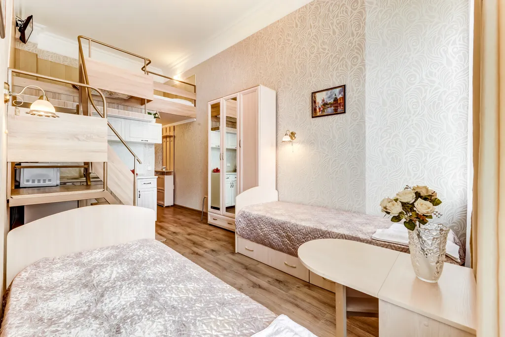 Квартира Двухуровневые семейные апартаменты у Невского проспекта — Санкт-Петербург