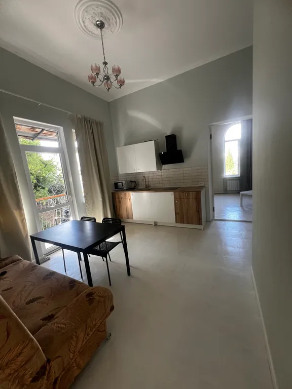 Этаж частного дома в центре