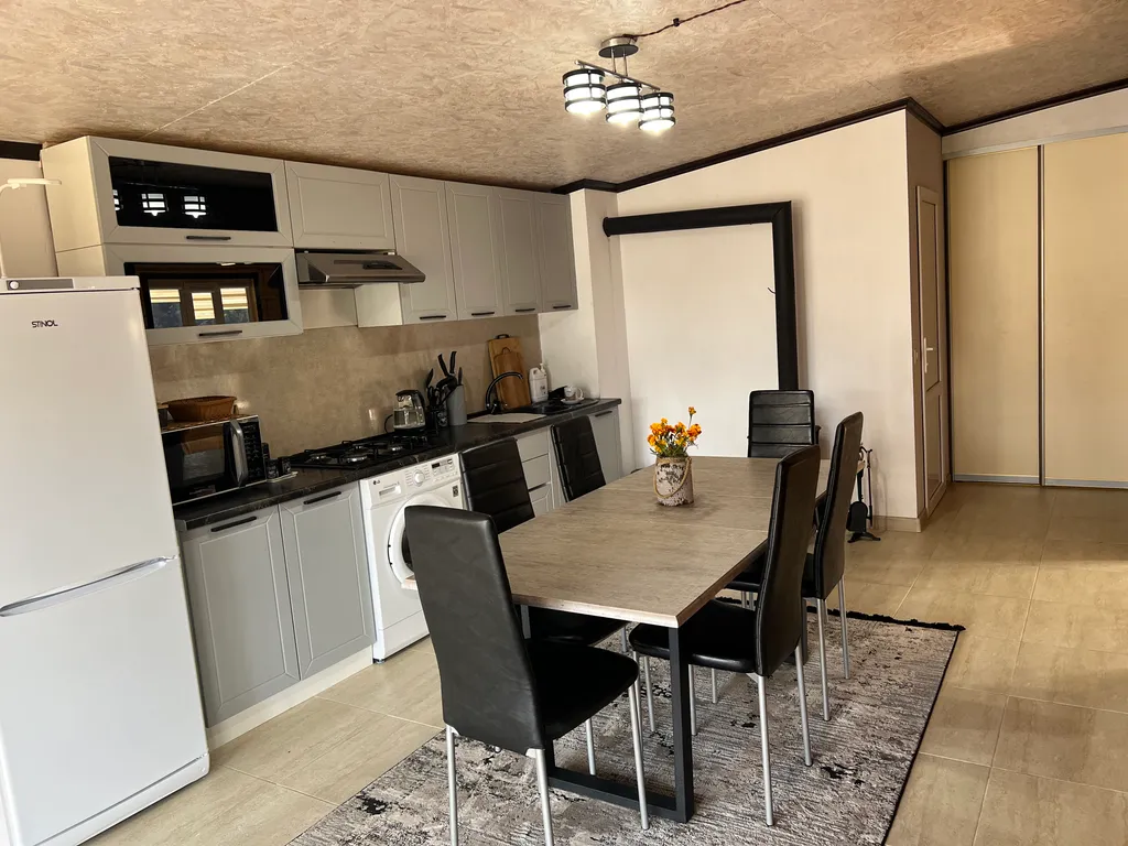 Домик на солнечном холмике Гуниба