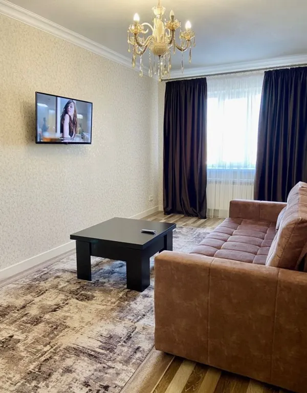 Новая двухкомнатная уютная квартира