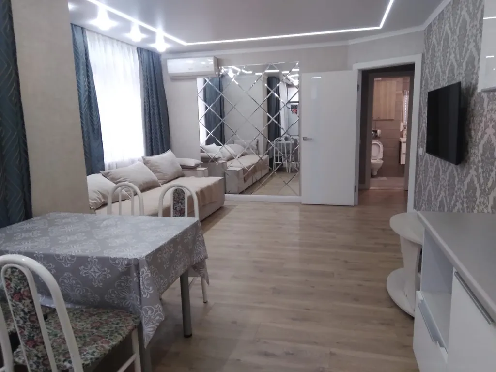 3-комнатная Квартира — аренда посуточно в Стерлитамак