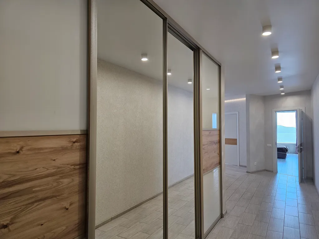 3х.ком.кв. 105 м.кв в ЦЕНТРЕ с видом на море и город, р-он ФУНИКУЛЁРА