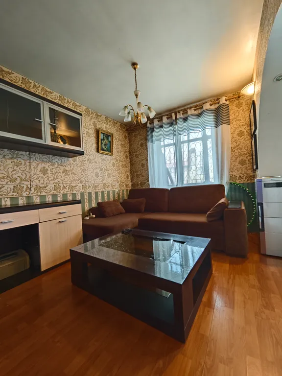 4-комнатная Квартира