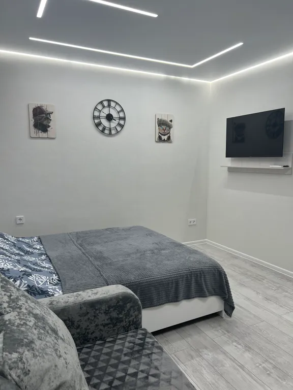 Уютная студия с дизайнерским ремонтом