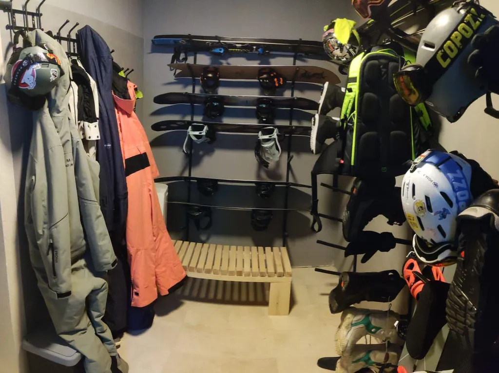 Апартамент 3 спальни + 2 с/у на 3-м этаже