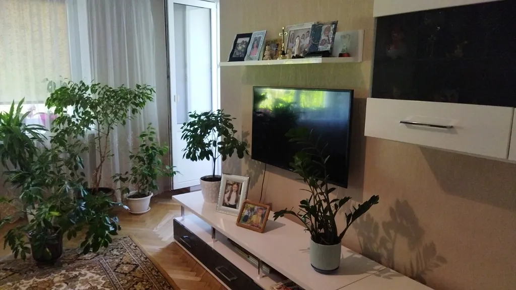 Уютная квартира в центре города ( проживание с хозяйкой)