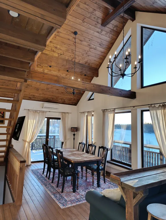 Шале с сауной на берегу реки