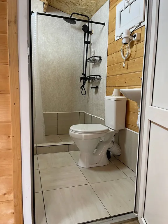 Трёхместный домик эко на берегу черного моря