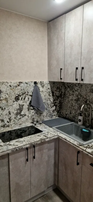 Чистая и уютная 2-х комнатная квартира в центральной части Таганрога