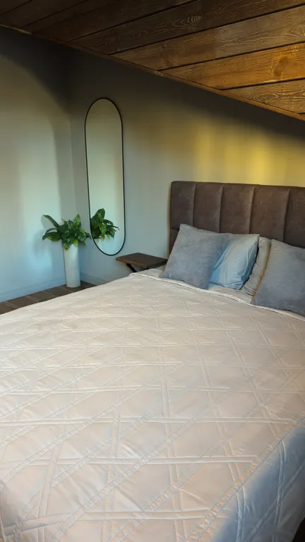 Апартамент Synth Wave