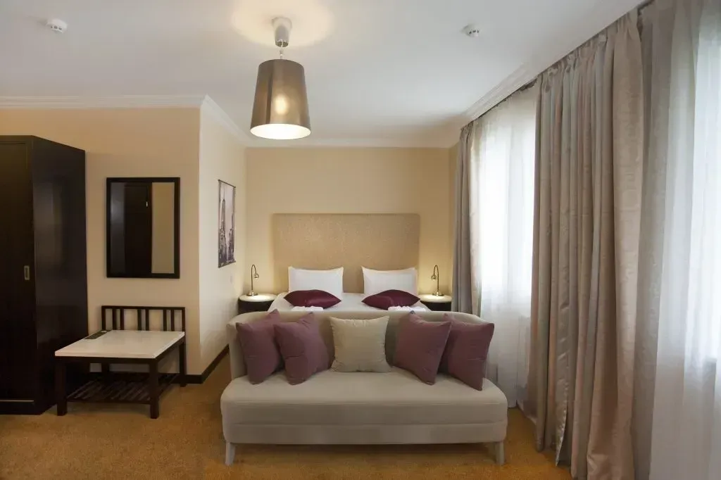 Полулюкс с видом на город с 1 кроватью King size