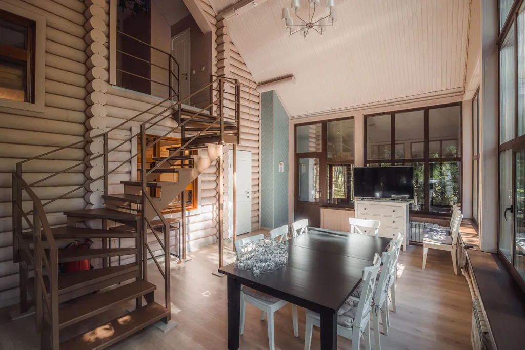 Большой коттедж с сауной в загородном комплексе отдыха бисерово