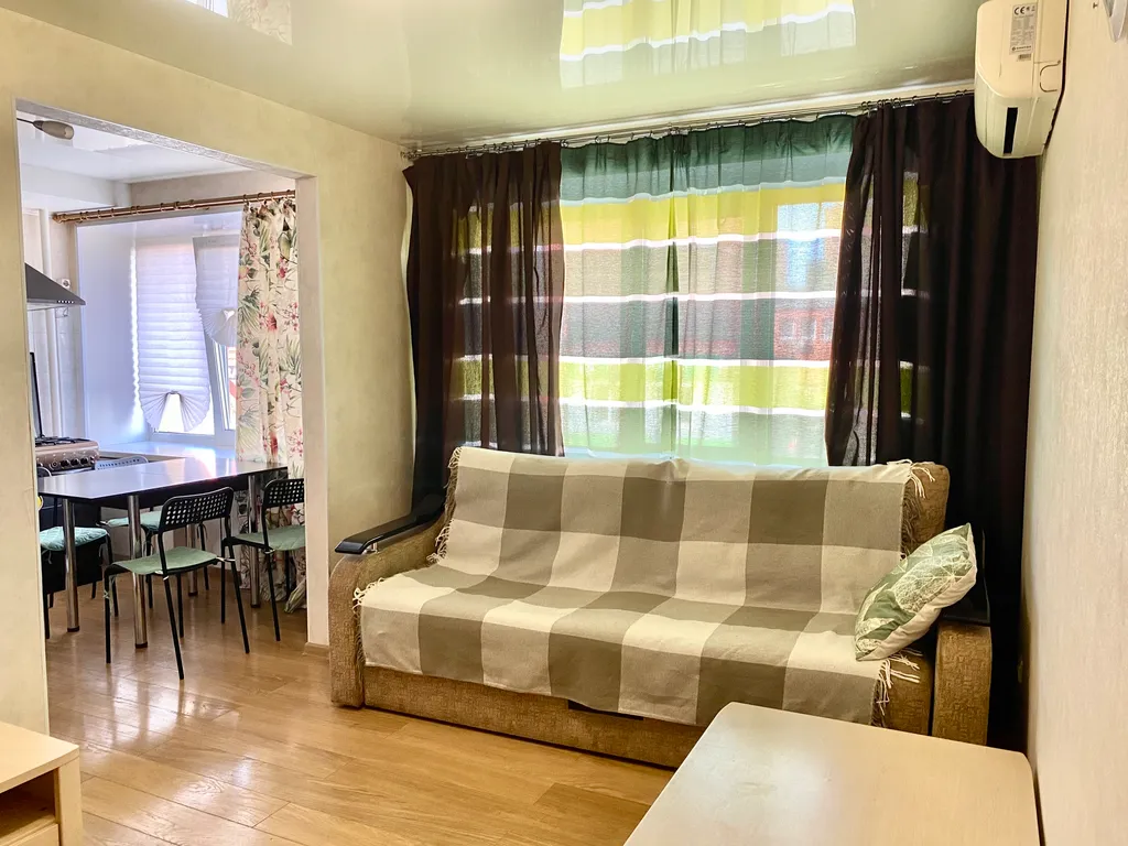 Квартира 2-комнатная Квартира — Самара