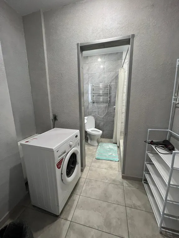 Уютная евродвушка с супер ремонтом в сердце города