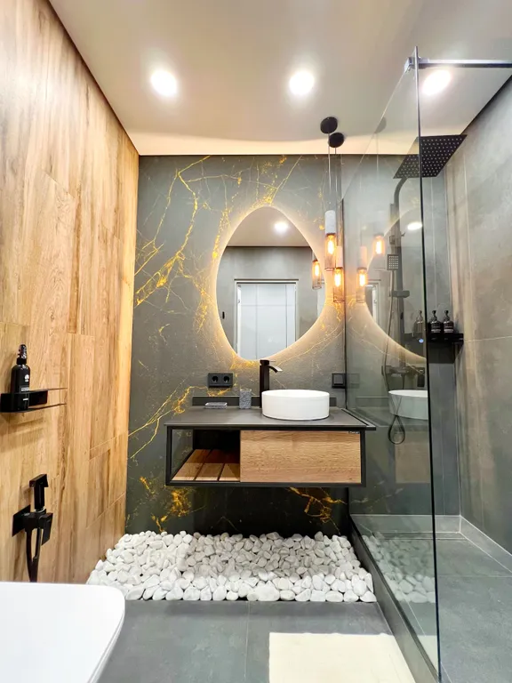 Роскошная квартира с королевской ванной возле ТЦ Круиз