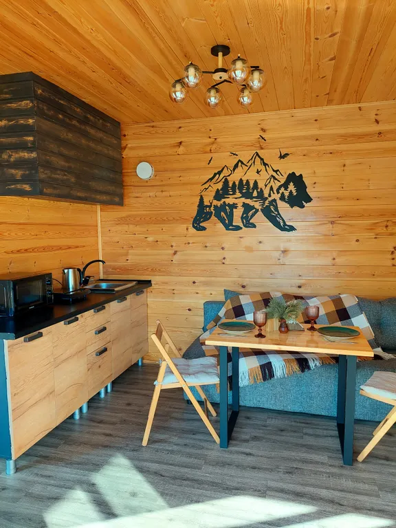 Уютный домик с сауной на берегу Ангары рядом с городом