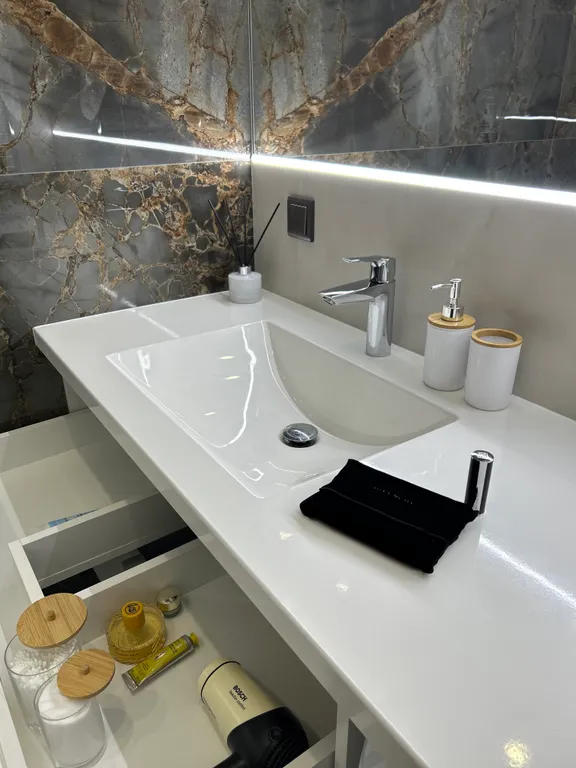 Дизайнерская квартира у моря