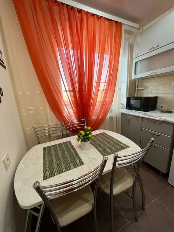 1-комнатная Квартира с видом на Волгу (7 микрорайон, Бухта)