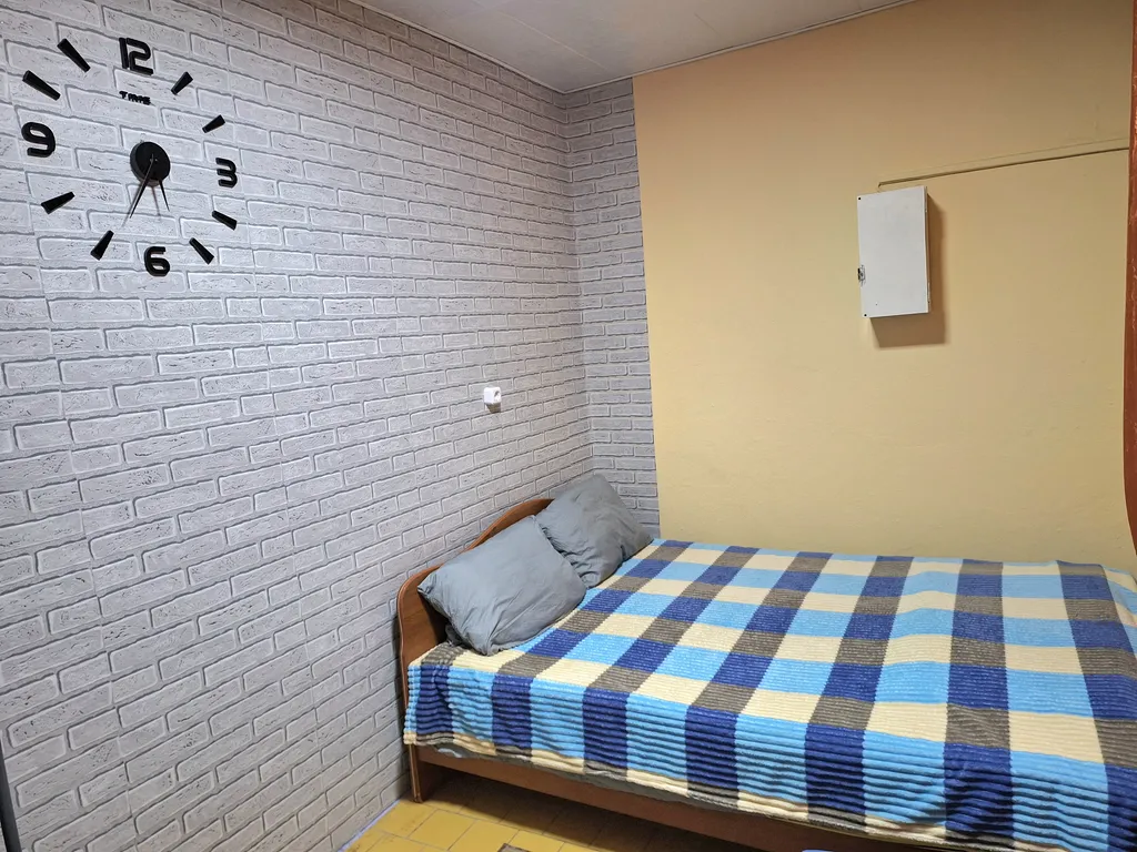 Квартира Комната на 3-х человек экономкласса — аренда посуточно в Бетта