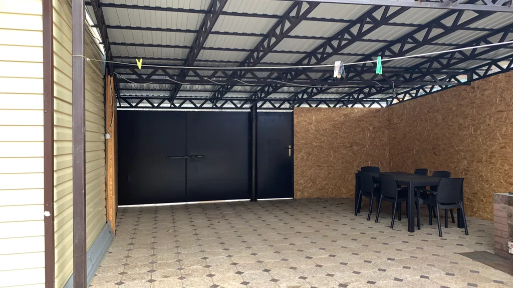 Уютный дом с видом на горы