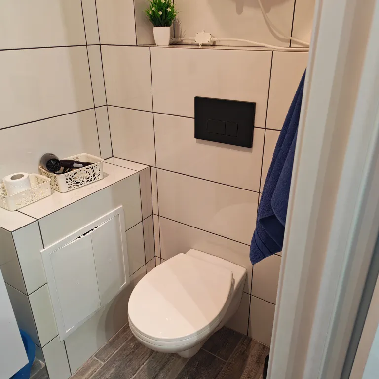 Новый таунхаус люкс на берегу озера Банное - Зависай в горах