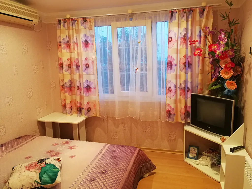 Квартира Стандартный номер — аренда посуточно в Ялта