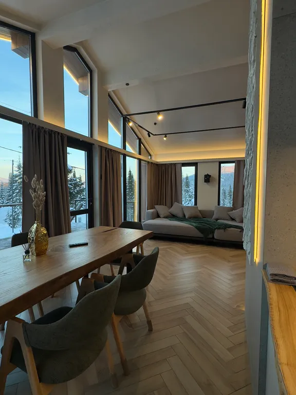 Дом GOLD с чаном на террасе