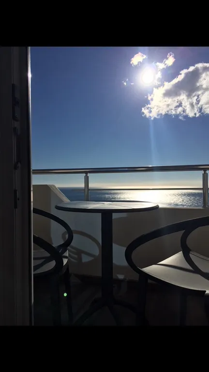 Апартаменты с видом на море и горы