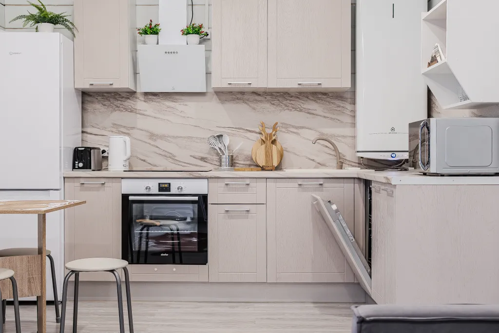 Коттедж Загородный дом с кедровой баней — Светлое