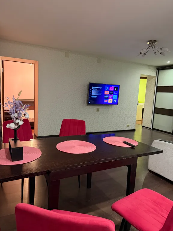 Уютная евро двушка при въезде в город