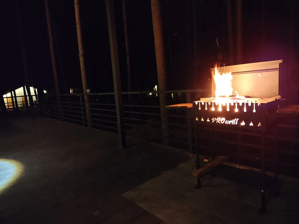 Коттедж Уютный большой дизайнерский дом в лесу Селигера на берегу озера Волго — Турбаза Чайка